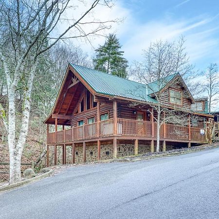 Blackberry Cobbler Villa Pigeon Forge Exterior photo