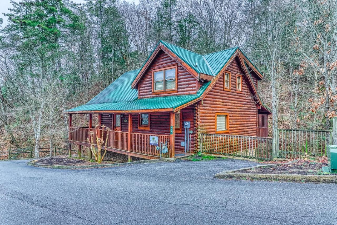 Blackberry Cobbler Villa Pigeon Forge Exterior photo
